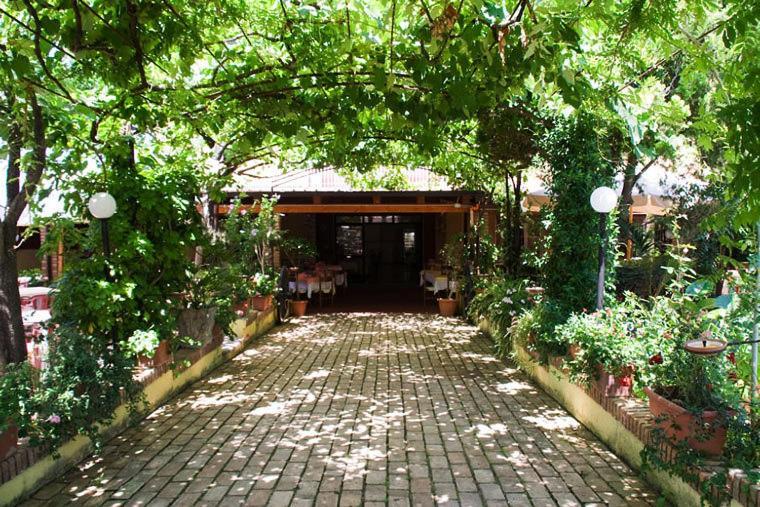 בריאטיקו Hotel Ristorante Solari מראה חיצוני תמונה
